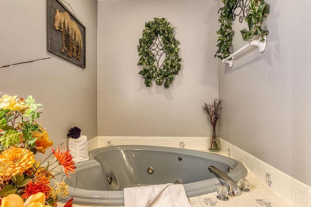Adalynn'S Mountain Retreat-Hot Tub, 1089 Of Free Tickets For Each Paid Day, Dollywood And More! Pigeon Forge Εξωτερικό φωτογραφία